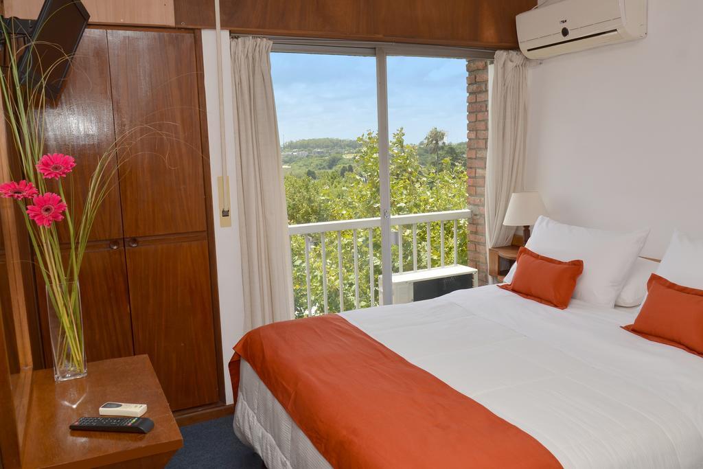 Hotel Royal Colonia Del Sacramento Habitación foto